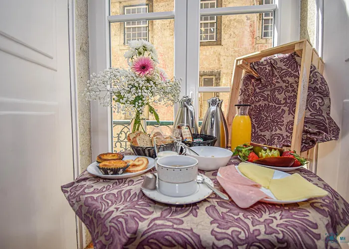 B In B Douradores Отель