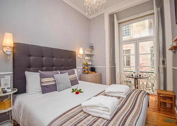 B In B Douradores * Лиссабон